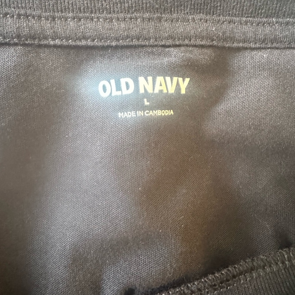 Black Shirt With Puffed Sleeves - Picture 5 of 6